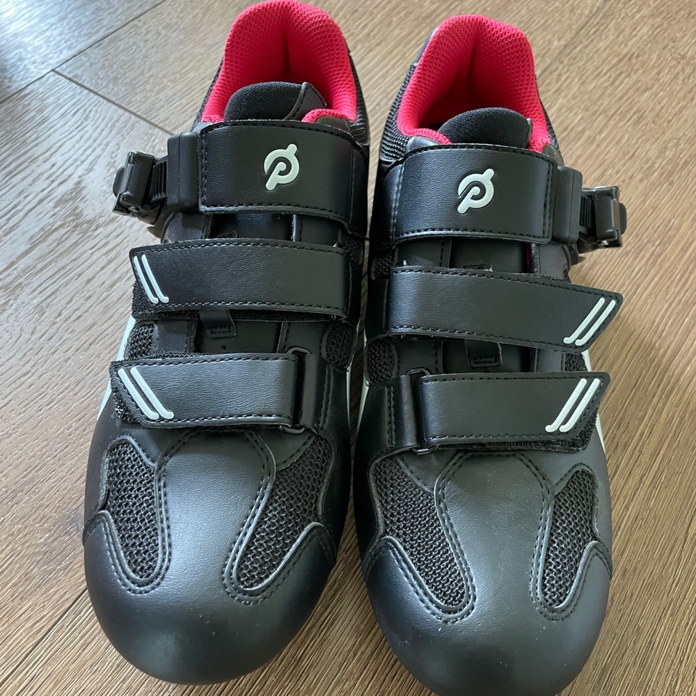 Like New Peloton Cycling Shoes
